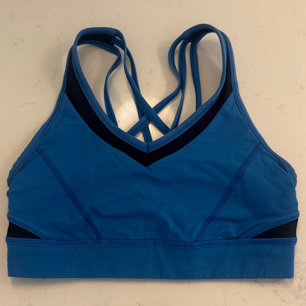 lululemon athletica Blue Strappy V-Neck Sports Bra with Navy Accents